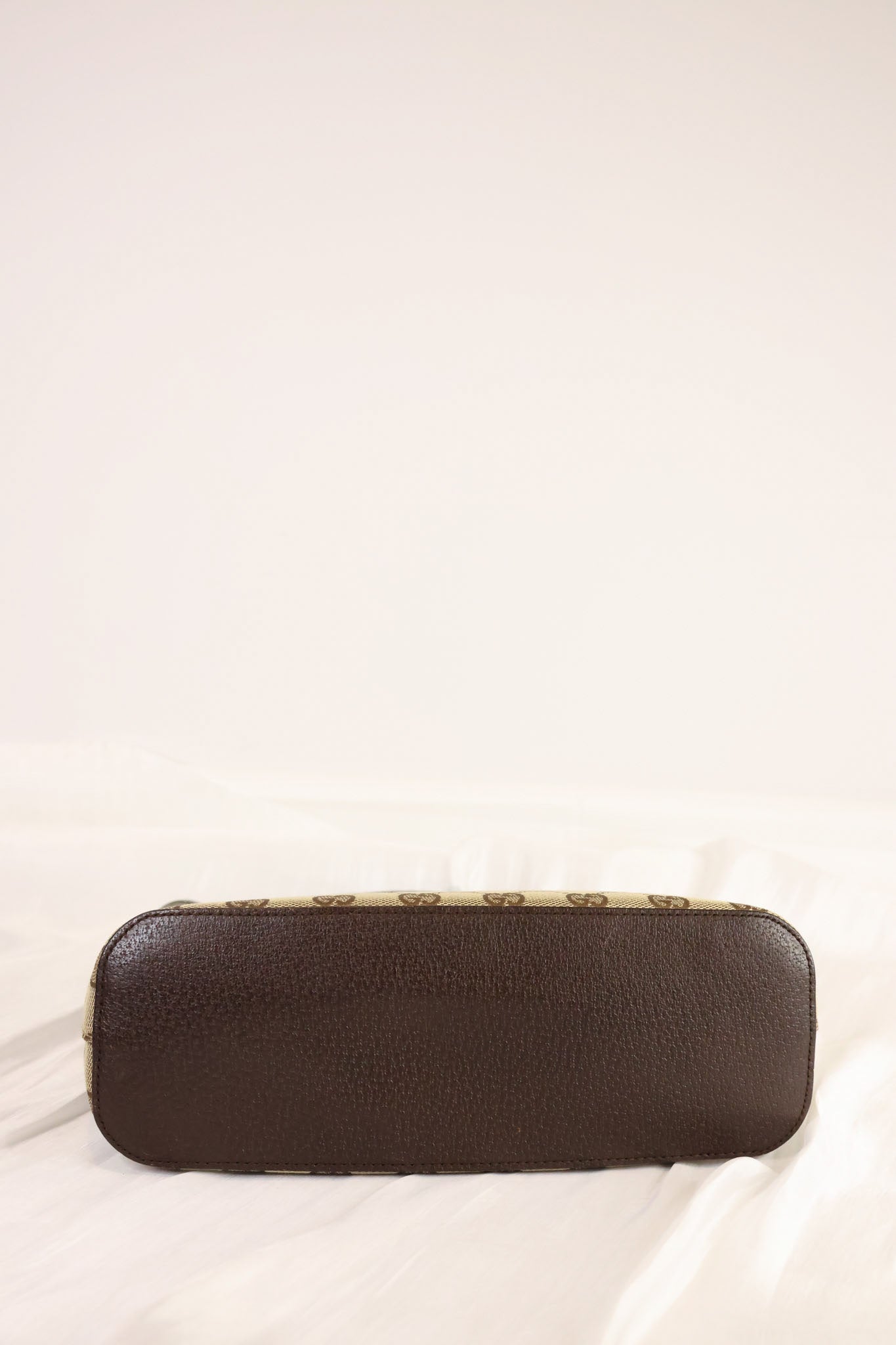 Gucci Ring Handle Zip Hobo One Shoulder bag