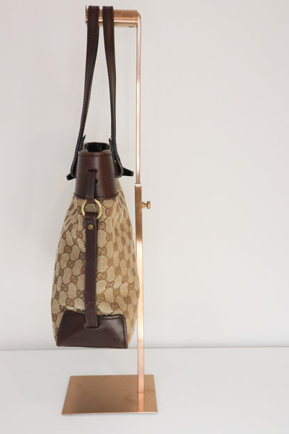 Gucci Belted Bucket Tote bag