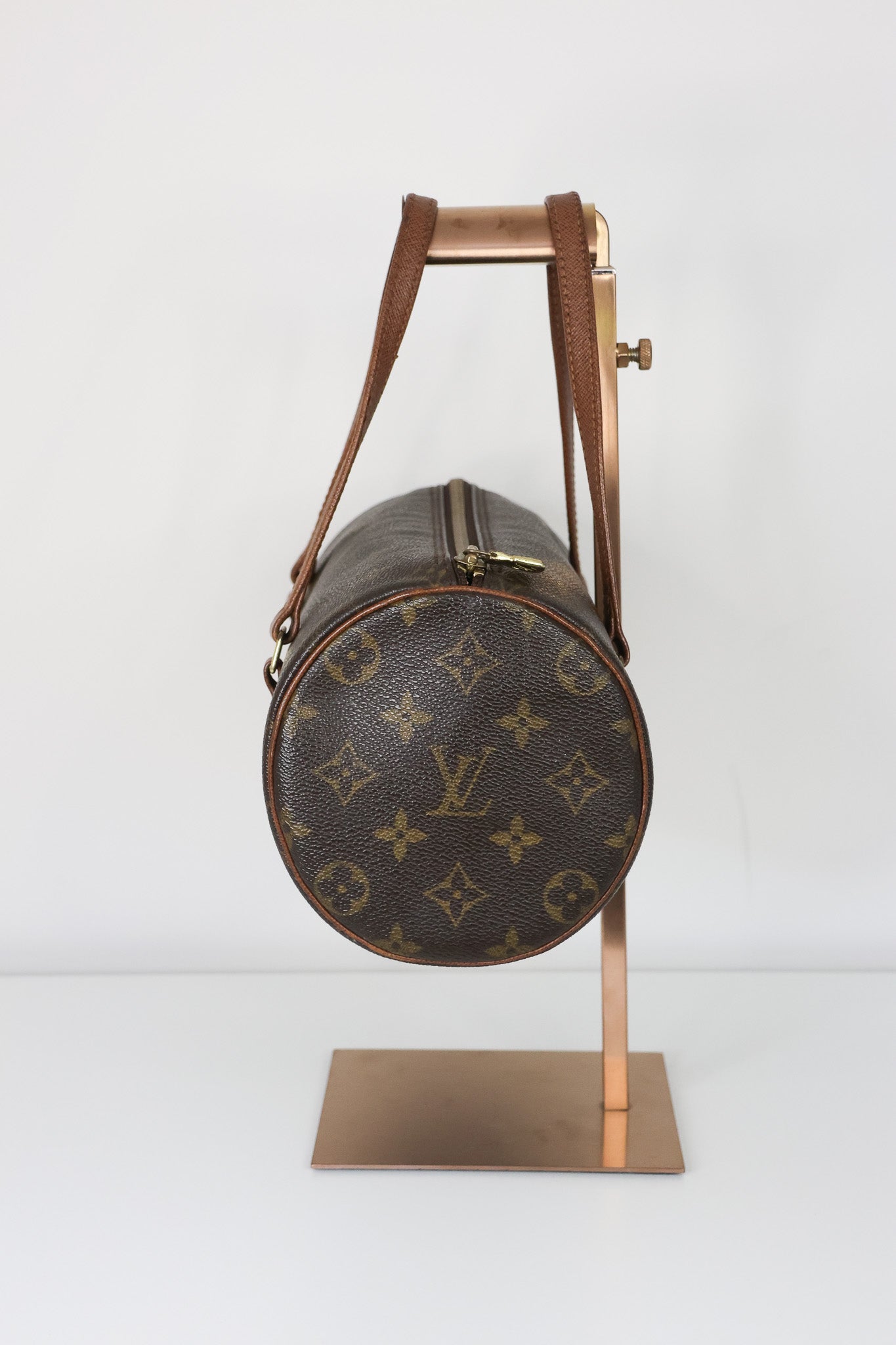 Louis Vuitton Papillon 26