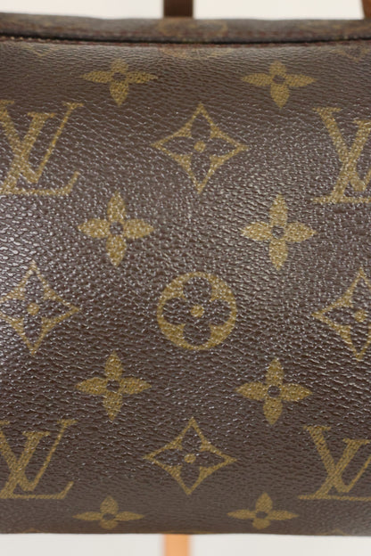 Louis Vuitton Papillon 26