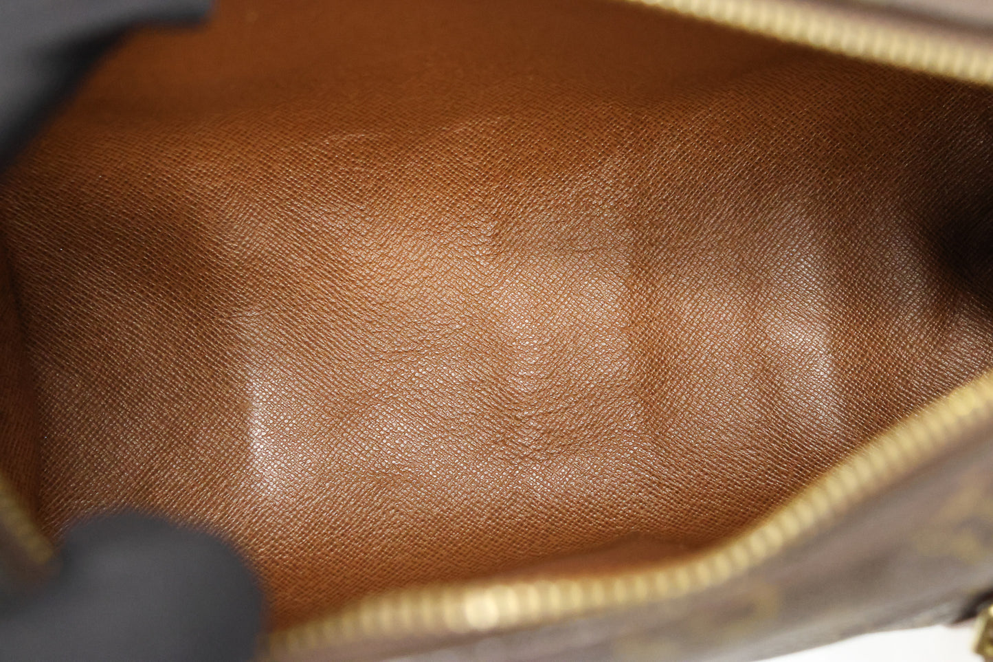 Louis Vuitton Papillon 26