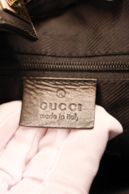 Gucci GG Canvas One-Shoulder Bag – Black