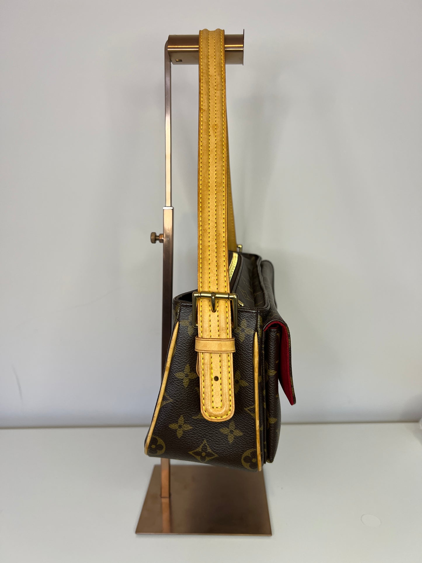 Louis Vuitton Viva Cité MM Monogram
